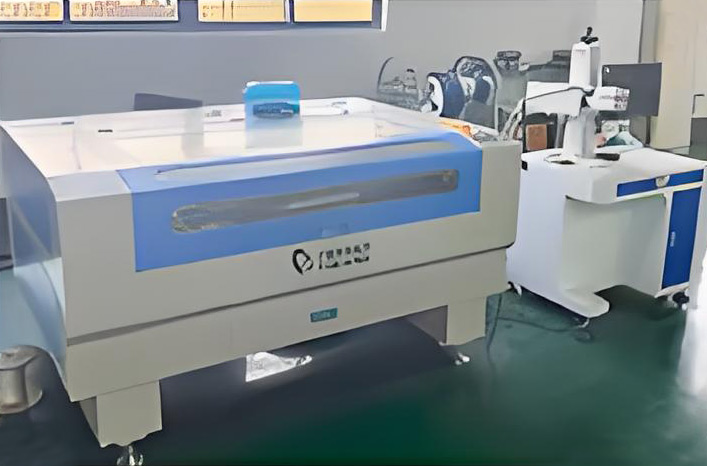 激光切割機(jī)